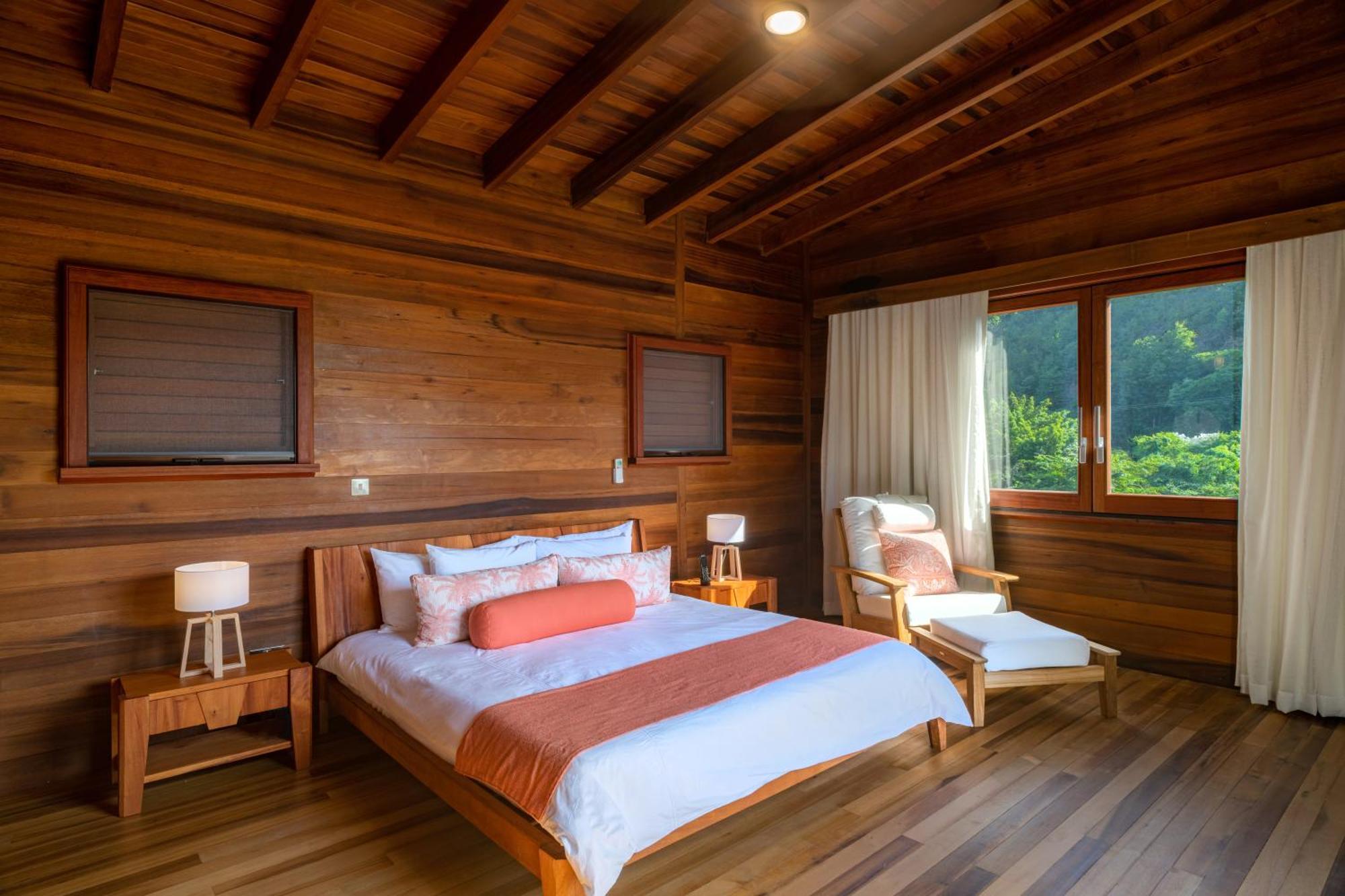 Hotel Secret Bay Portsmouth Zewnętrze zdjęcie