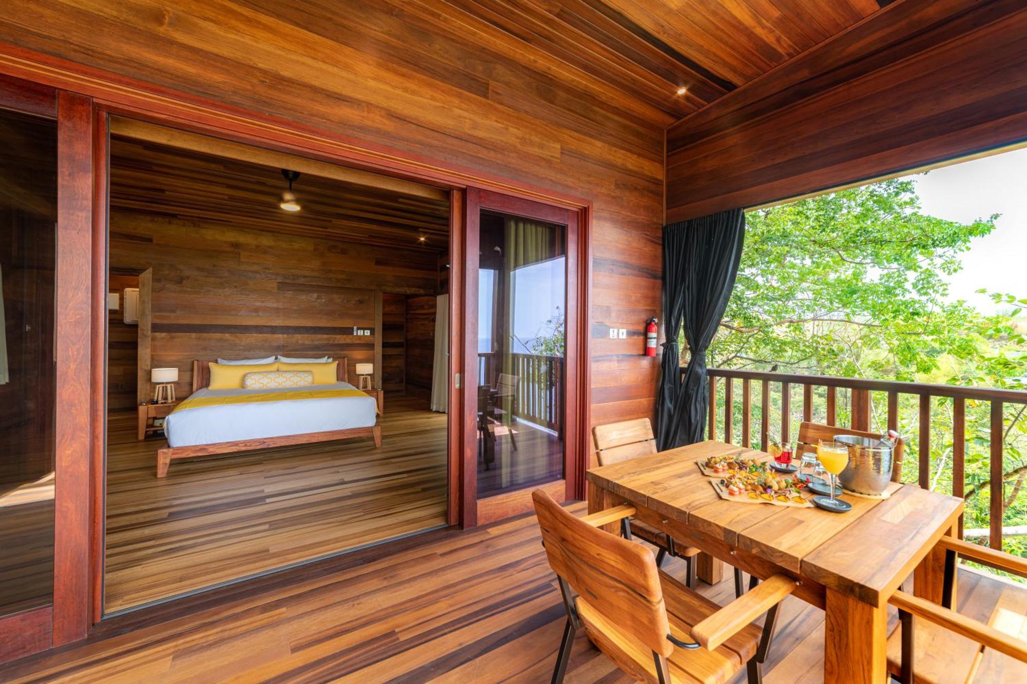 Hotel Secret Bay Portsmouth Zewnętrze zdjęcie